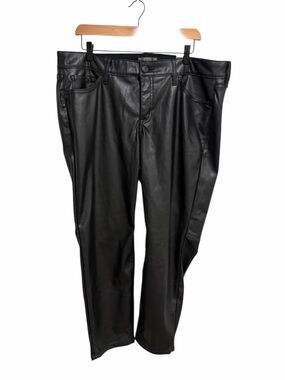 torrid Deep Black Perfect Skinny Faux Leather High Rise Pants 16 Short NWT
